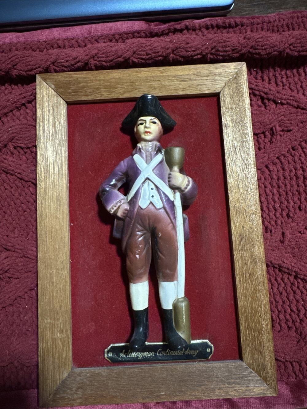 VTG Revolutionary War Soldier Minute Men Wall Plaque Wood Frame